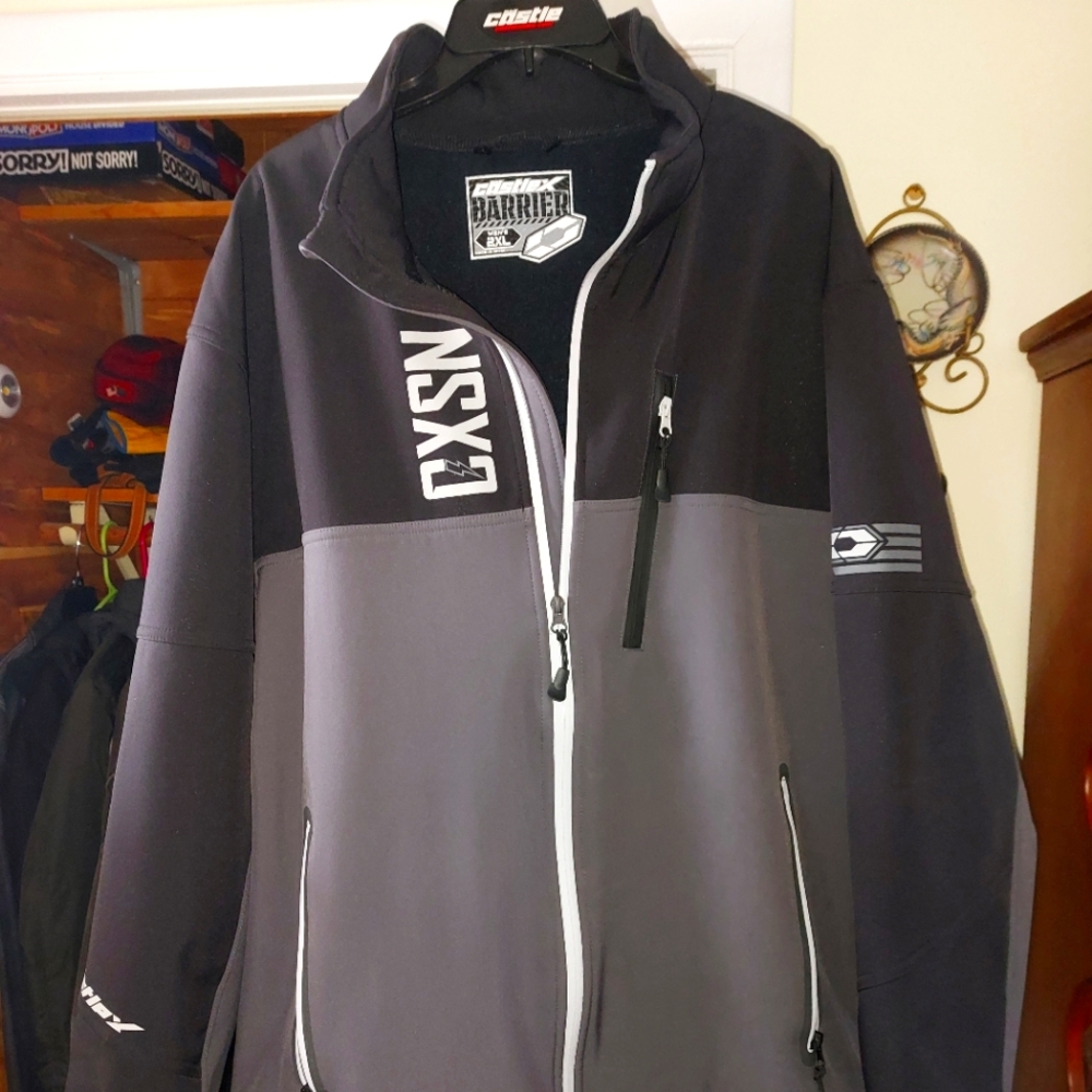Castle X mens Barrier jacket black and Grey 2XL